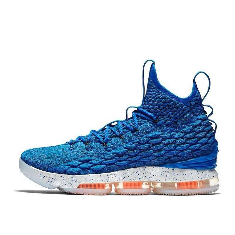 Nike LeBron 15 - Maintien du Pied Intégral Support Anatomique